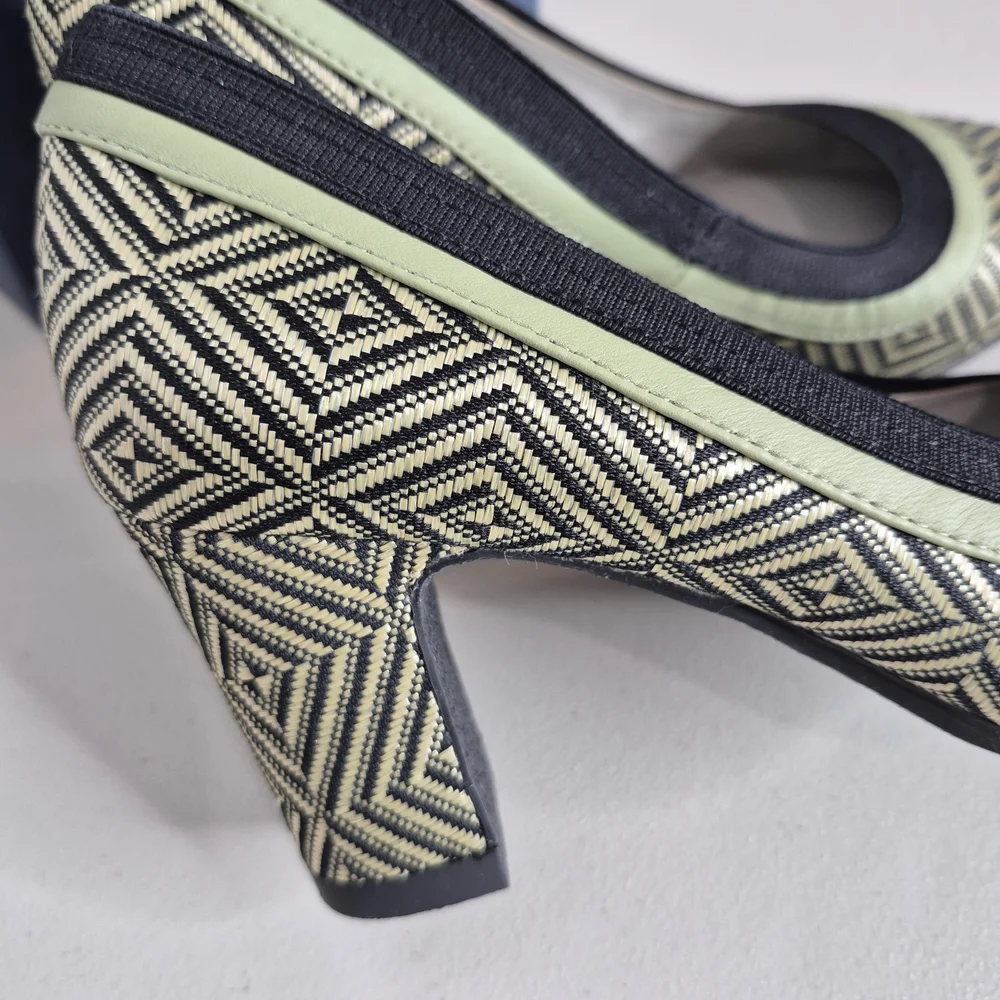 Lori Goldstein Collection LI-Yarden Raffia Block Heel Pumps - Size 7.5